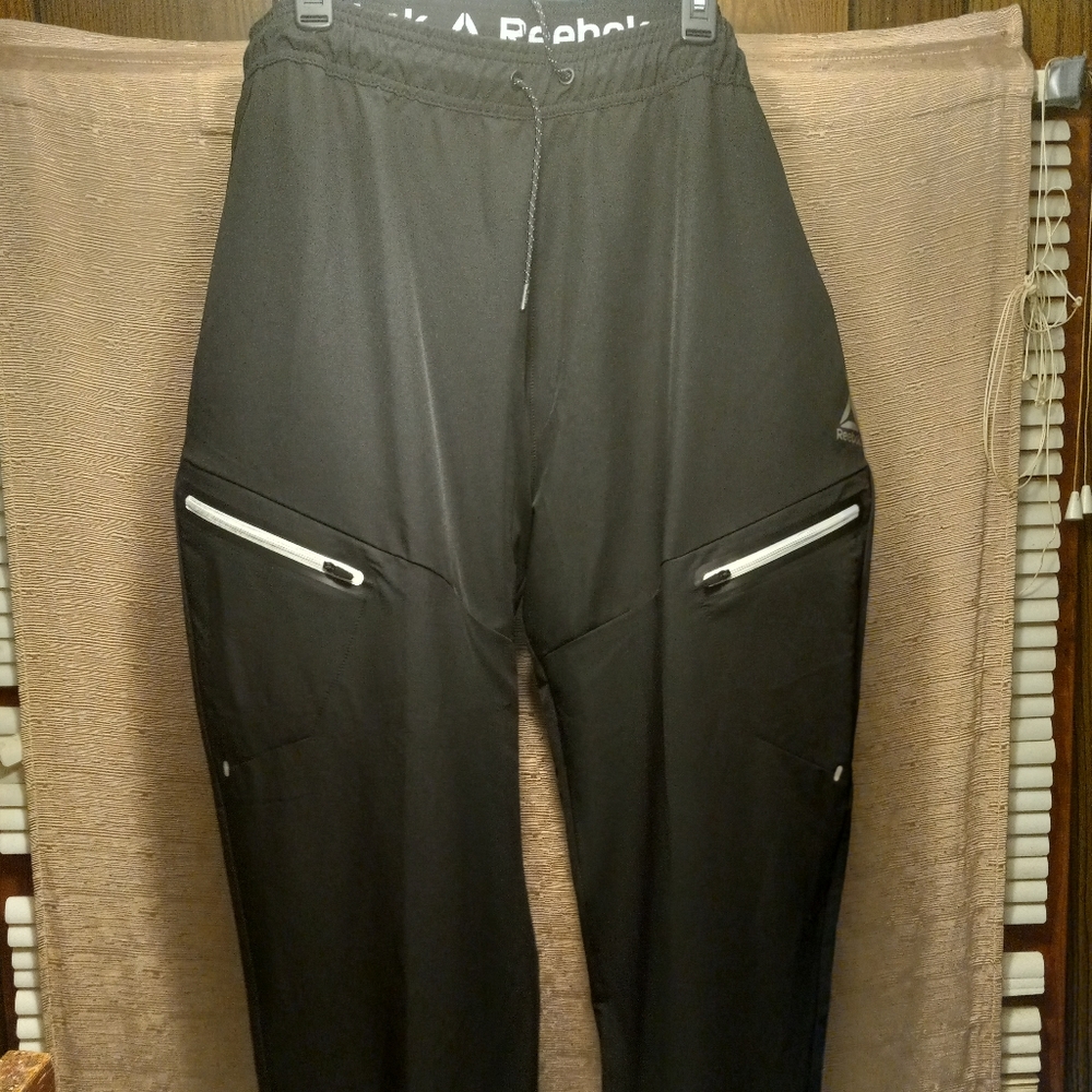 Men's 3XL black Reebok athletic pants